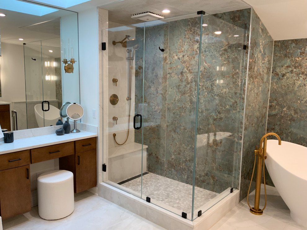 Primary Bathroom on Bayberry