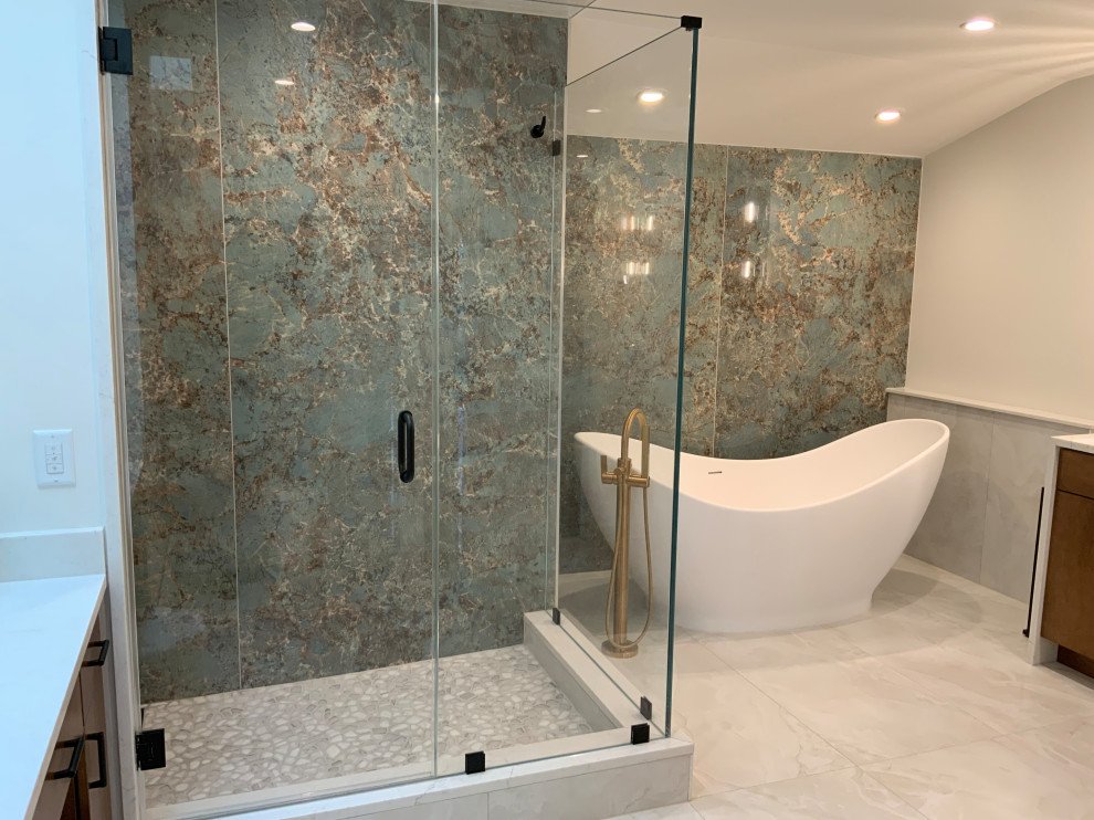 Primary Bathroom on Bayberry